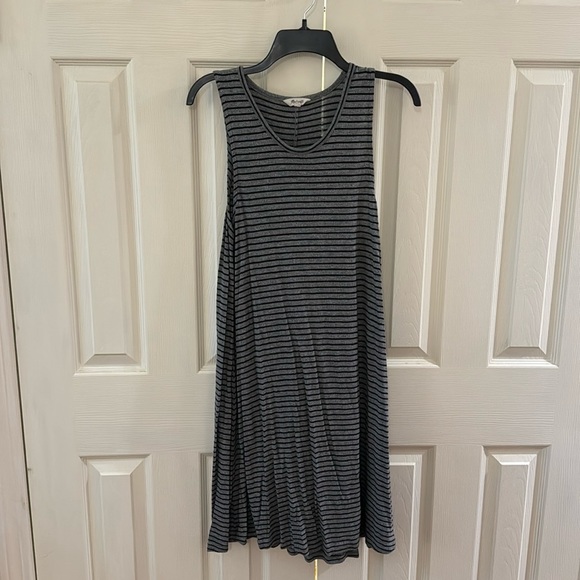 Grey stripped tank dress. Madewell brand size large. Great condition. - Picture 1 of 2